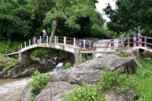 Footbridge at Warisepgre VEC, Rongram C&RD, West Garo Hills, FY 2017-18, Total Exdpenditure: Rs. 45,53,943
